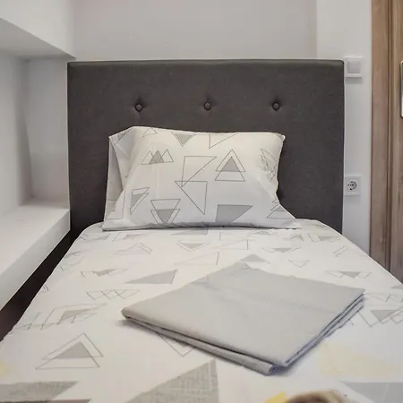 Klaidis House 2 Floor Apartamento *